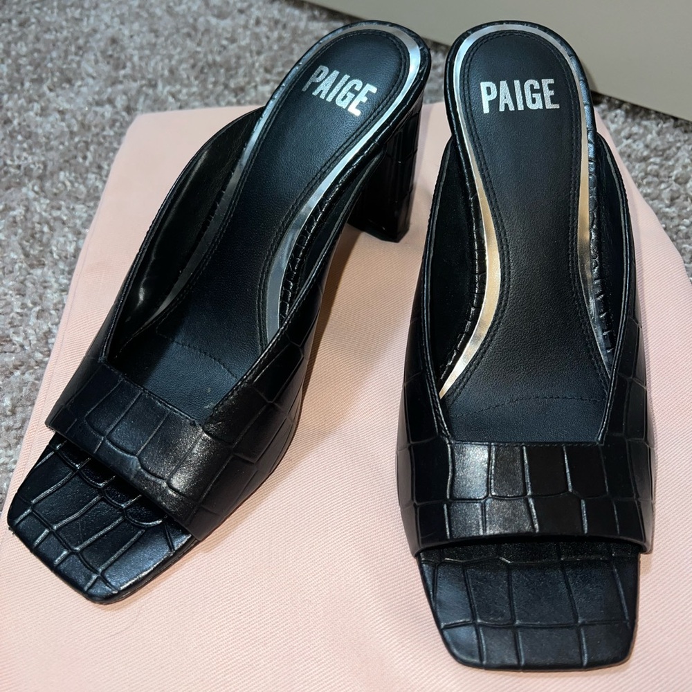 PAIGE – Lena Croc Embossed Sandal